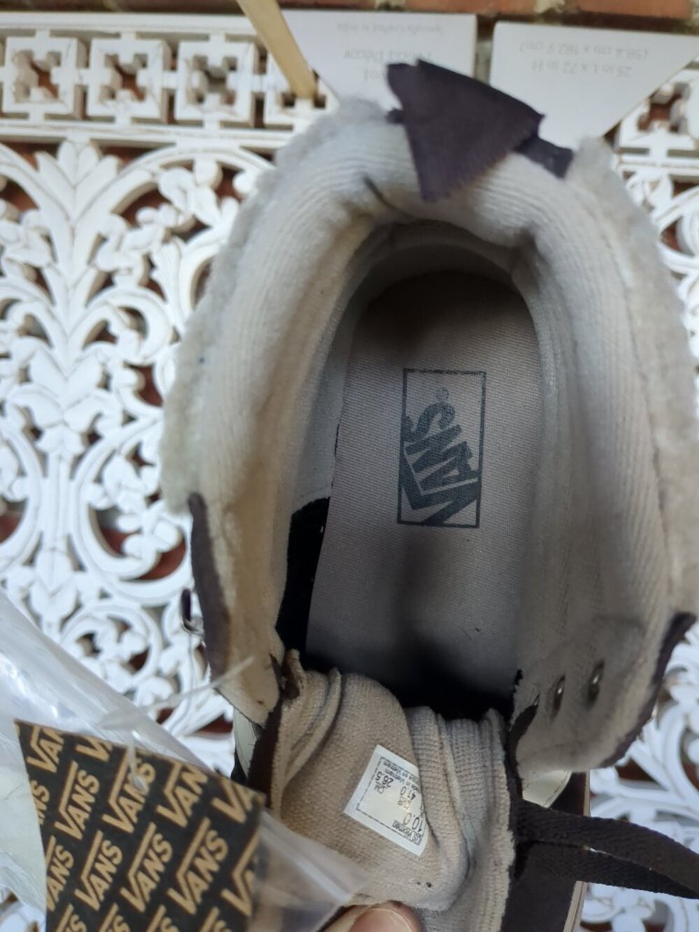 Size 10 👟👟👟 Women Vans Chocolate Suede High Top - Picture 5 of 16